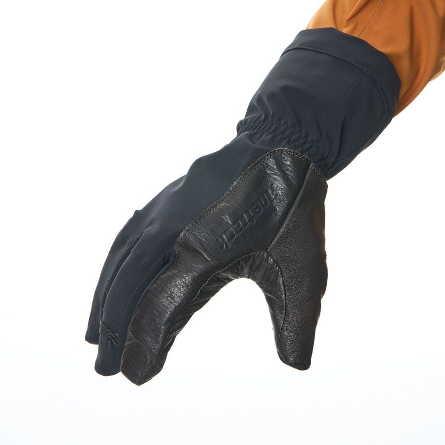 エバーブレススノーシェルグローブ | アウトドアブランド ファイントラック